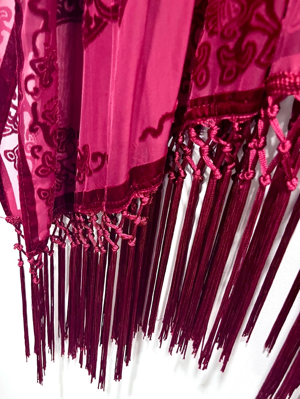 Torrid 3/4 deep magenta velvet burnout kimono duster - Picture 3 of 7